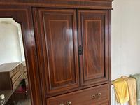 Item Additional Image