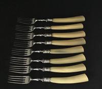 Cased Set of 8 Gerrard and Co Ltd London Horn Handle Steak Knives and Forks (3 of 7) Cased Set of 8 Gerrard and Co Ltd London Horn Handle Steak Knives and Forks (3 of 7)