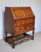 Solid Golden Oak Bureau (5 of 10) Solid Golden Oak Bureau (5 of 10)