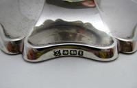Superb Large 1915 Solid Sterling Silver Antique Capstan Inkwell, Martin Hall & Co. English Hallmarked (8 of 12) Superb Large 1915 Solid Sterling Silver Antique Capstan Inkwell, Martin Hall & Co. English Hallmarked (8 of 12)