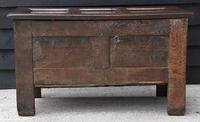 Handsome 17th Century Small Proportioned Oak Coffer c.1680 (5 of 13) Handsome 17th Century Small Proportioned Oak Coffer c.1680 (5 of 13)