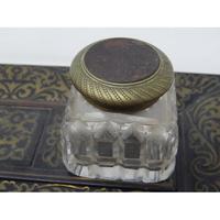 19th Century Brass Inlaid Twin Inkwell Stand c.1850 (4 of 7) 19th Century Brass Inlaid Twin Inkwell Stand c.1850 (4 of 7)