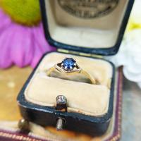 Vintage Dainty 18ct Gold Created Sapphire Evil Eye Ring (4 of 10) Vintage Dainty 18ct Gold Created Sapphire Evil Eye Ring (4 of 10)