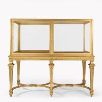 Large Pair of Late Victorian Giltwood Museum Cabinets (2 of 8) Large Pair of Late Victorian Giltwood Museum Cabinets (2 of 8)