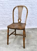 Set of 4 Windsor Kitchen Chairs with Unusual Back-rest Style (6 of 7) Set of 4 Windsor Kitchen Chairs with Unusual Back-rest Style (6 of 7)
