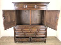 Large 18th Century Welsh Oak Hanging Cupboard (4 of 16) Large 18th Century Welsh Oak Hanging Cupboard (4 of 16)