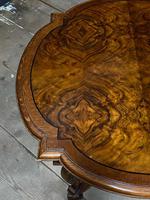 Pretty Walnut Carolean Coffee or Lamp Table (9 of 10) Pretty Walnut Carolean Coffee or Lamp Table (9 of 10)