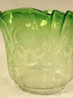 Antique Victorian Green Glass Oil Lamp & Original Frilled Green Shade (6 of 13) Antique Victorian Green Glass Oil Lamp & Original Frilled Green Shade (6 of 13)