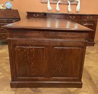 Important French Pedestal Desk from 19th Century in Oak (9 of 13) Important French Pedestal Desk from 19th Century in Oak (9 of 13)