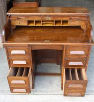 1920's Large Oak D type Roll Top Desk with Good Interior (3 of 6) 1920's Large Oak D type Roll Top Desk with Good Interior (3 of 6)