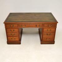 Large Antique Victorian Mahogany Pedestal Desk (2 of 12) Large Antique Victorian Mahogany Pedestal Desk (2 of 12)