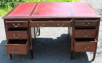 1920s Mahogany Partners Desk with Red Leather on Top (4 of 6) 1920s Mahogany Partners Desk with Red Leather on Top (4 of 6)