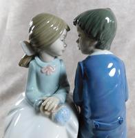 "Primer Amor" or "First Love" Hand Modelled Porcelain Figure by Nao (7 of 9) "Primer Amor" or "First Love" Hand Modelled Porcelain Figure by Nao (7 of 9)