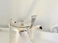 Hotel Plate Teapot with Strainer (7 of 7) Hotel Plate Teapot with Strainer (7 of 7)