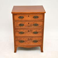 Small Antique George III Mahogany Chest of Drawers (2 of 8) Small Antique George III Mahogany Chest of Drawers (2 of 8)