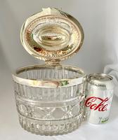 Victorian Silver Plated & Glass Box (6 of 6) Victorian Silver Plated & Glass Box (6 of 6)