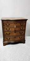 Small Burr Walnut Serpentine Chest of Drawers (9 of 10) Small Burr Walnut Serpentine Chest of Drawers (9 of 10)