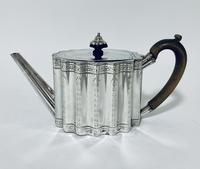 18th Century Georgian Solid Sterling Silver Teapot (4 of 16) 18th Century Georgian Solid Sterling Silver Teapot (4 of 16)