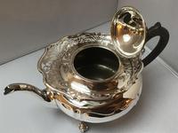 Solid Silver Edwardian Tea Set (7 of 9) Solid Silver Edwardian Tea Set (7 of 9)