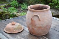 Large Earthenware Lidded Storage Jar (8 of 10) Large Earthenware Lidded Storage Jar (8 of 10)