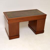 Antique Victorian Mahogany Leather Top Pedestal Desk (9 of 11) Antique Victorian Mahogany Leather Top Pedestal Desk (9 of 11)