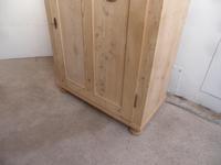 A Great Victorian 1 Door Antique/Old Pine Kitchen/Storage Cupboard to Wax/Paint (8 of 9) A Great Victorian 1 Door Antique/Old Pine Kitchen/Storage Cupboard to Wax/Paint (8 of 9)