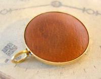 Vintage Pocket Watch Chain Compass Fob 1950s Tan Leather & Gilt Drum Case Fob FWO (7 of 9) Vintage Pocket Watch Chain Compass Fob 1950s Tan Leather & Gilt Drum Case Fob FWO (7 of 9)