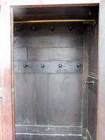 Country Oak Press Cupboard 1730 (6 of 10) Country Oak Press Cupboard 1730 (6 of 10)