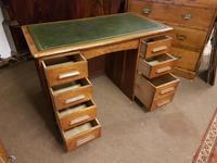 Antique Oak Desk (5 of 6) Antique Oak Desk (5 of 6)
