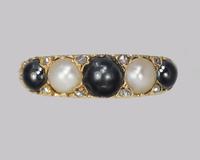 Antique Tahitian & White Pearl Ring 18ct Gold & Rose cut Diamond Victorian Ring (5 of 11) Antique Tahitian & White Pearl Ring 18ct Gold & Rose cut Diamond Victorian Ring (5 of 11)