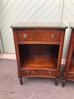 Pair of Mahogany Bedside Cabinets (2 of 11) Pair of Mahogany Bedside Cabinets (2 of 11)