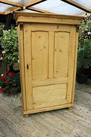 Large Old Pine 1 Door Food Cupboard / Linen / Kitchen / Larder / Wardrobe - We Deliver! (3 of 12) Large Old Pine 1 Door Food Cupboard / Linen / Kitchen / Larder / Wardrobe - We Deliver! (3 of 12)
