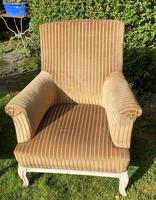 Large Pair of Upholstered Armchairs (2 of 6) Large Pair of Upholstered Armchairs (2 of 6)