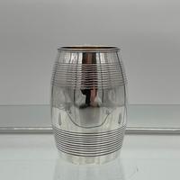 Antique George III Sterling Silver Pint Mug London 1815 William Stroud (3 of 7) Antique George III Sterling Silver Pint Mug London 1815 William Stroud (3 of 7)