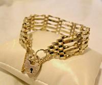 Vintage Gate Bracelet 12ct Gold Plated 1970s Heart Padlock 7 1/2" Length 15.5 Grams (5 of 10) Vintage Gate Bracelet 12ct Gold Plated 1970s Heart Padlock 7 1/2" Length 15.5 Grams (5 of 10)