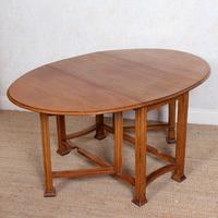Oak Gateleg Dining Table Carved Solid Folding Kitchen Table (2 of 15) Oak Gateleg Dining Table Carved Solid Folding Kitchen Table (2 of 15)