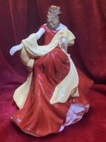 Royal Doulton Figurine Titled “Winter Ball” from Pretty Ladies Collection HN5466 (4 of 9) Royal Doulton Figurine Titled “Winter Ball” from Pretty Ladies Collection HN5466 (4 of 9)