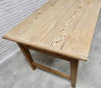 Large Farmhouse Pine Kitchen Table (6 of 9) Large Farmhouse Pine Kitchen Table (6 of 9)
