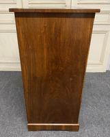 Superb Quality Walnut Chest of Drawers (15 of 18) Superb Quality Walnut Chest of Drawers (15 of 18)