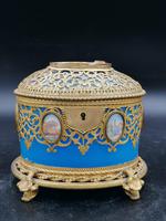 Exclusive Large Box / Box in Blue Opaline Glass with Miniatures from Paris / Palais-Royal (2 of 7) Exclusive Large Box / Box in Blue Opaline Glass with Miniatures from Paris / Palais-Royal (2 of 7)