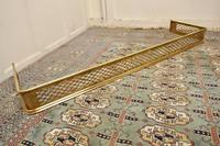 5ft Victorian Arts & Crafts Pierced Brass Fender (3 of 5) 5ft Victorian Arts & Crafts Pierced Brass Fender (3 of 5)