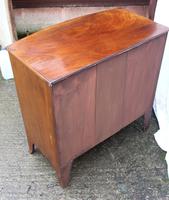 1900's Mahogany 4 Drawer Bow Chest Drawers just Polished (3 of 5) 1900's Mahogany 4 Drawer Bow Chest Drawers just Polished (3 of 5)