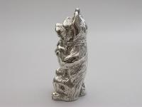 Victorian Novelty Silver Begging Dog Pepper by Thomas Johnson, London, 1878 (8 of 15) Victorian Novelty Silver Begging Dog Pepper by Thomas Johnson, London, 1878 (8 of 15)