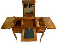 Suite of French Walnut & Floral Marquetry (8 of 15) Suite of French Walnut & Floral Marquetry (8 of 15)