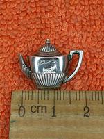 Antique Sterling Silver Hallmarked 1888 Miniature Teapot William John Pellow, Chester (5 of 8) Antique Sterling Silver Hallmarked 1888 Miniature Teapot William John Pellow, Chester (5 of 8)