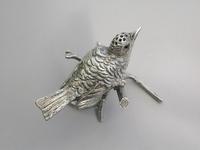 Edwardian Novelty Silver Bird on a Branch Pepper by George Bedingham, London, 1906 (2 of 12) Edwardian Novelty Silver Bird on a Branch Pepper by George Bedingham, London, 1906 (2 of 12)