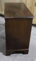 1830's Small Georgian 4 Drawer Chest on Bracket Feet (4 of 4) 1830's Small Georgian 4 Drawer Chest on Bracket Feet (4 of 4)