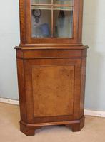 Walnut Corner Cabinet, Queen Anne Style (6 of 8) Walnut Corner Cabinet, Queen Anne Style (6 of 8)