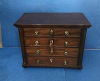 Victorian mahogany miniature chest of drawers (14 of 18) Victorian mahogany miniature chest of drawers (14 of 18)