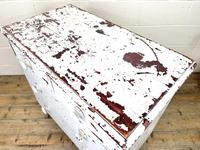 Small Distressed White Painted Victorian Chest of Drawers (8 of 10) Small Distressed White Painted Victorian Chest of Drawers (8 of 10)